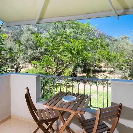 Apartamento Boukamvillia νidri 2