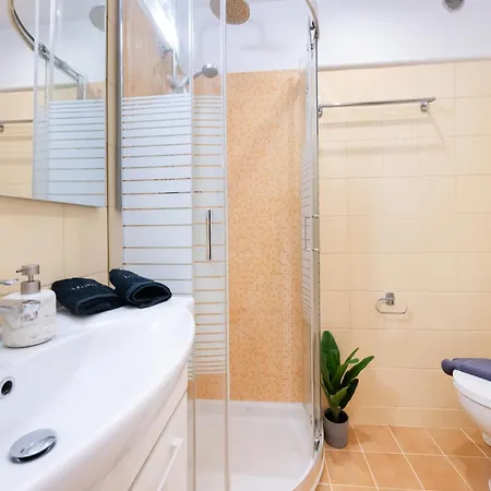 Boukamvillia νidri 2 Apartamento *