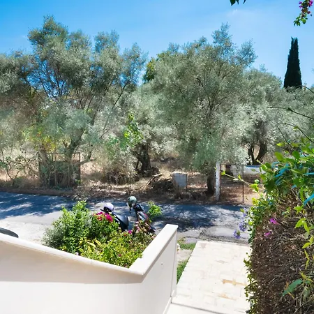 Apartamento Boukamvillia νidri 2